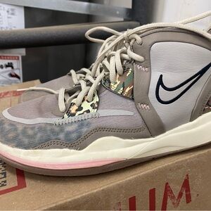 Nike Cream Athletic Shoes with High-Top Design and Padded Collar